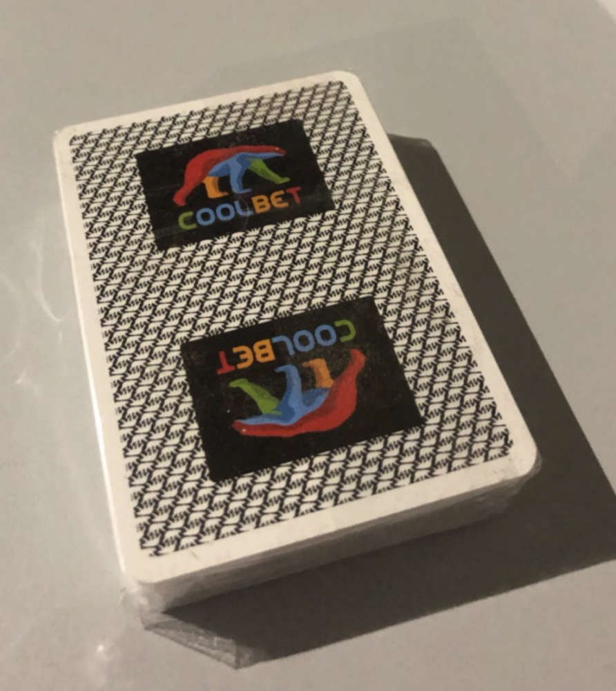 Bilde av 1000 stk. logo pokerkort 100% plastikk Copag kvalitet